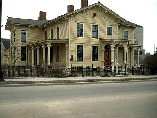 Hixon House